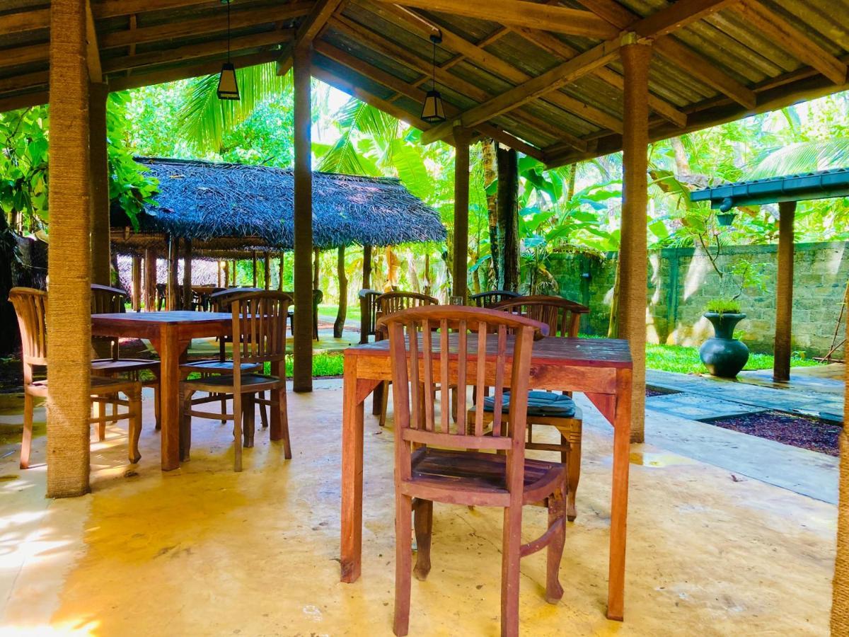 Manel Villa Bentota Extérieur photo